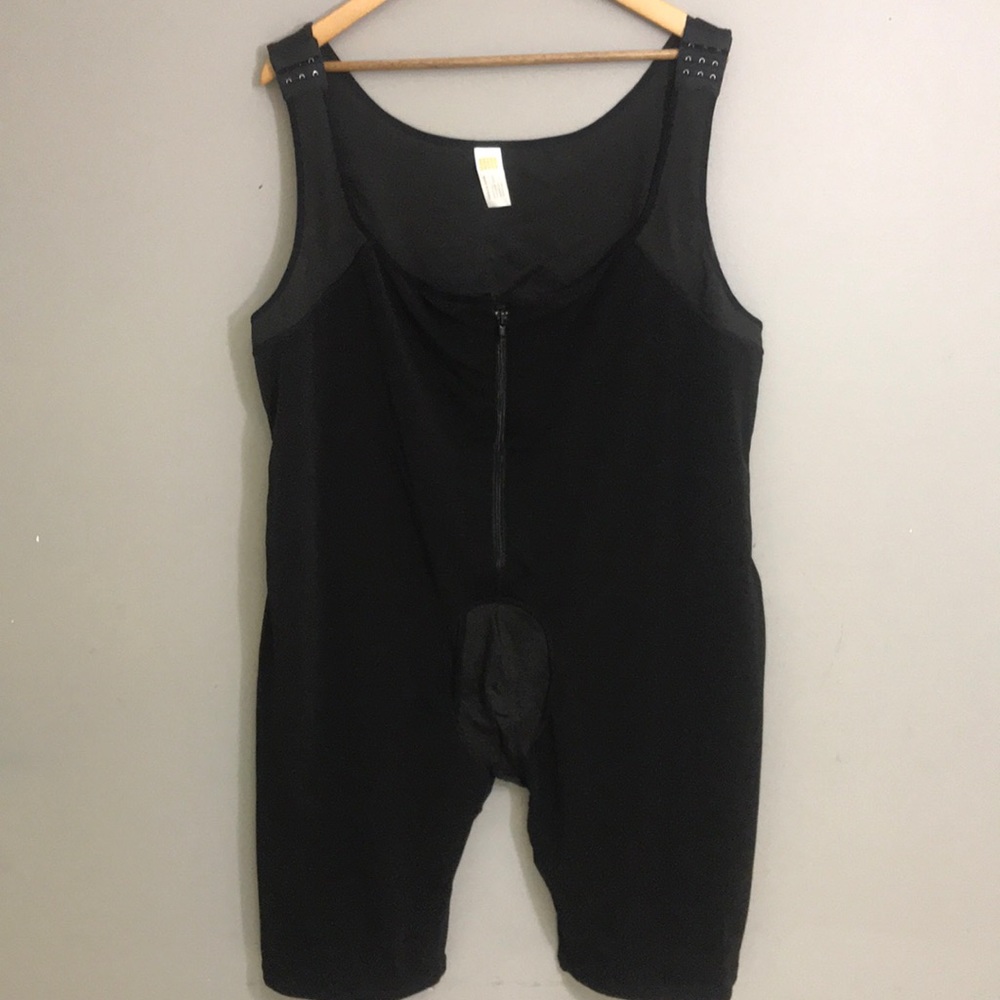 Men’s Shapewear (E14)